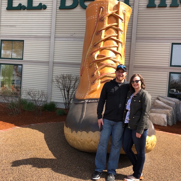 Meet your Posher, Brittney - Picture 3 of 3